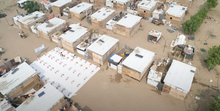 مشروع توزيع السلال الغذائية -Food Basket Distribution Project