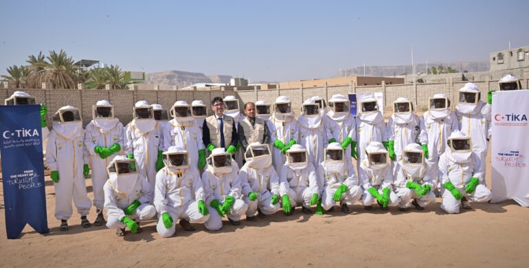 مشروع توزيع خلايا نحل – beehive distribution project