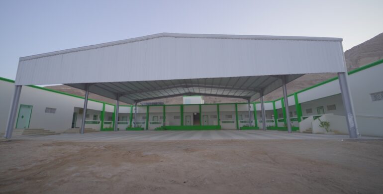 مشروع بناء مدرسة – construction of a school project